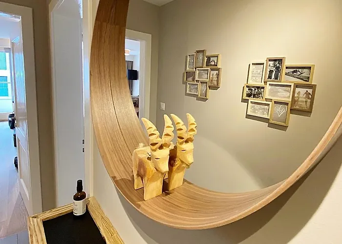 Jaegerstil, 70m2, Zentral, 1 Parkplatz - Re31 Apartamento